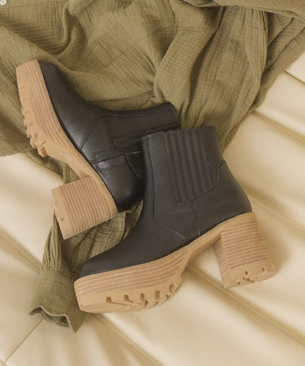 Aubrey - Platform Paneled Boots