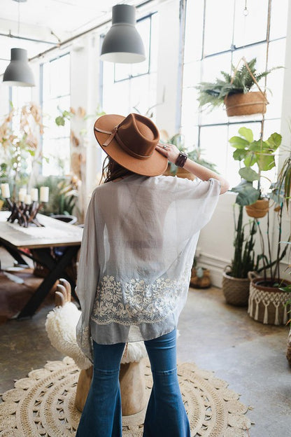 Floral Embroidered Stitch Kimono