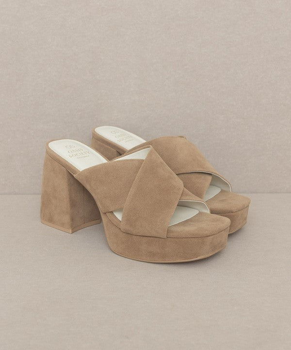 Carmen - Chunky Platform Mule Heel