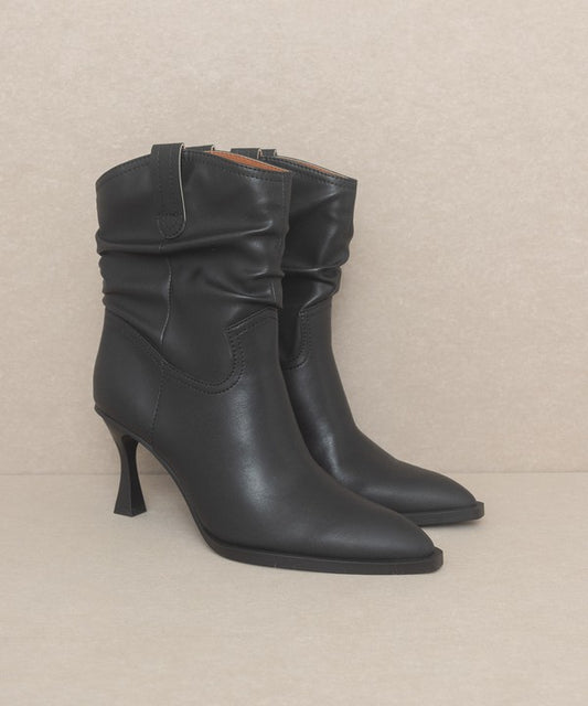 Riga - Western Inspired Slouch Boots