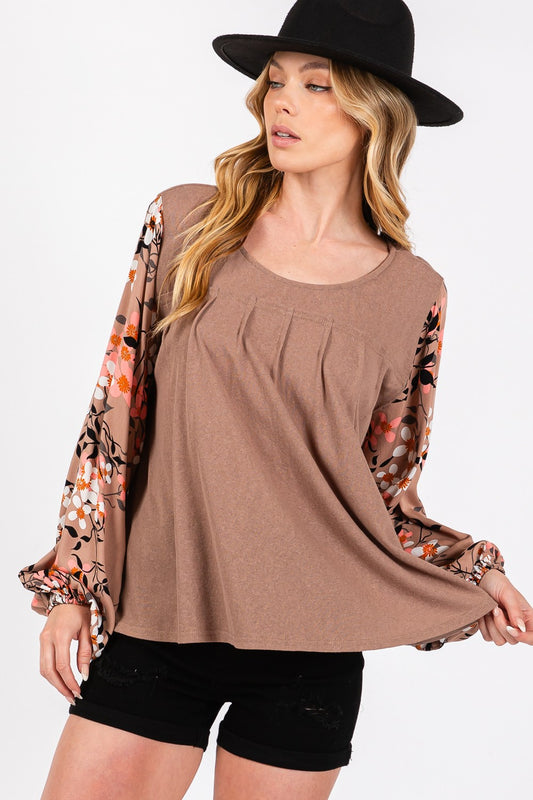 Floral Long Sleeve Front Pleated Detail Blouse Knit Top