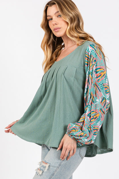 Ruched Round Neck Printed Bubble Sleeve Top