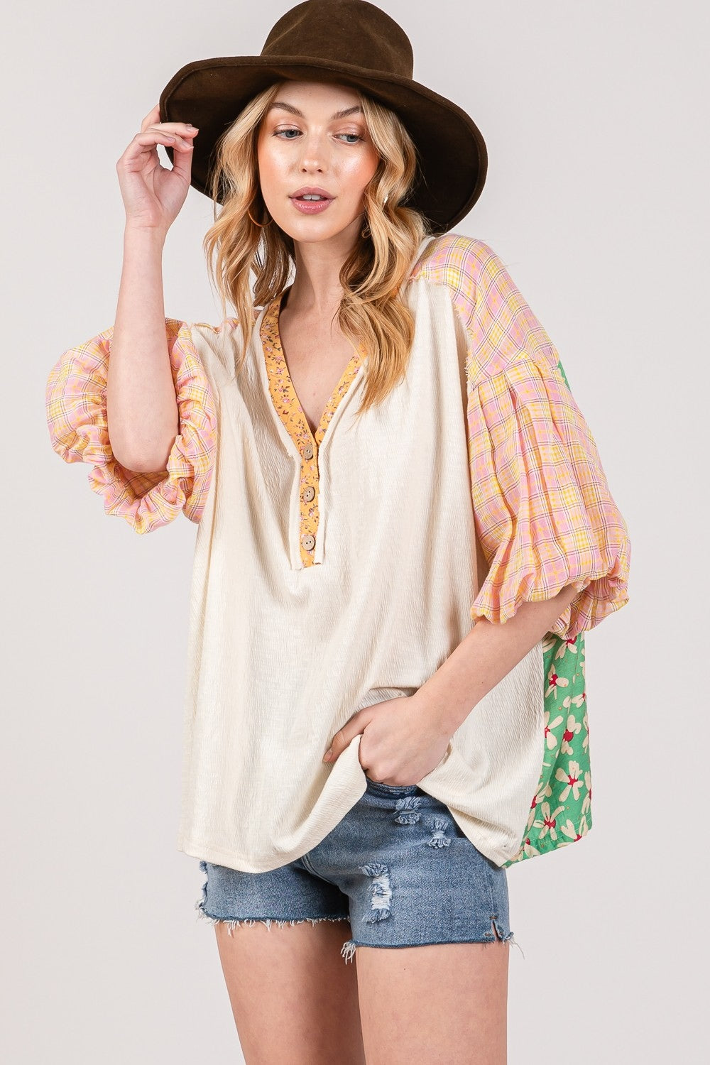 Color Block Bubble Sleeve Top