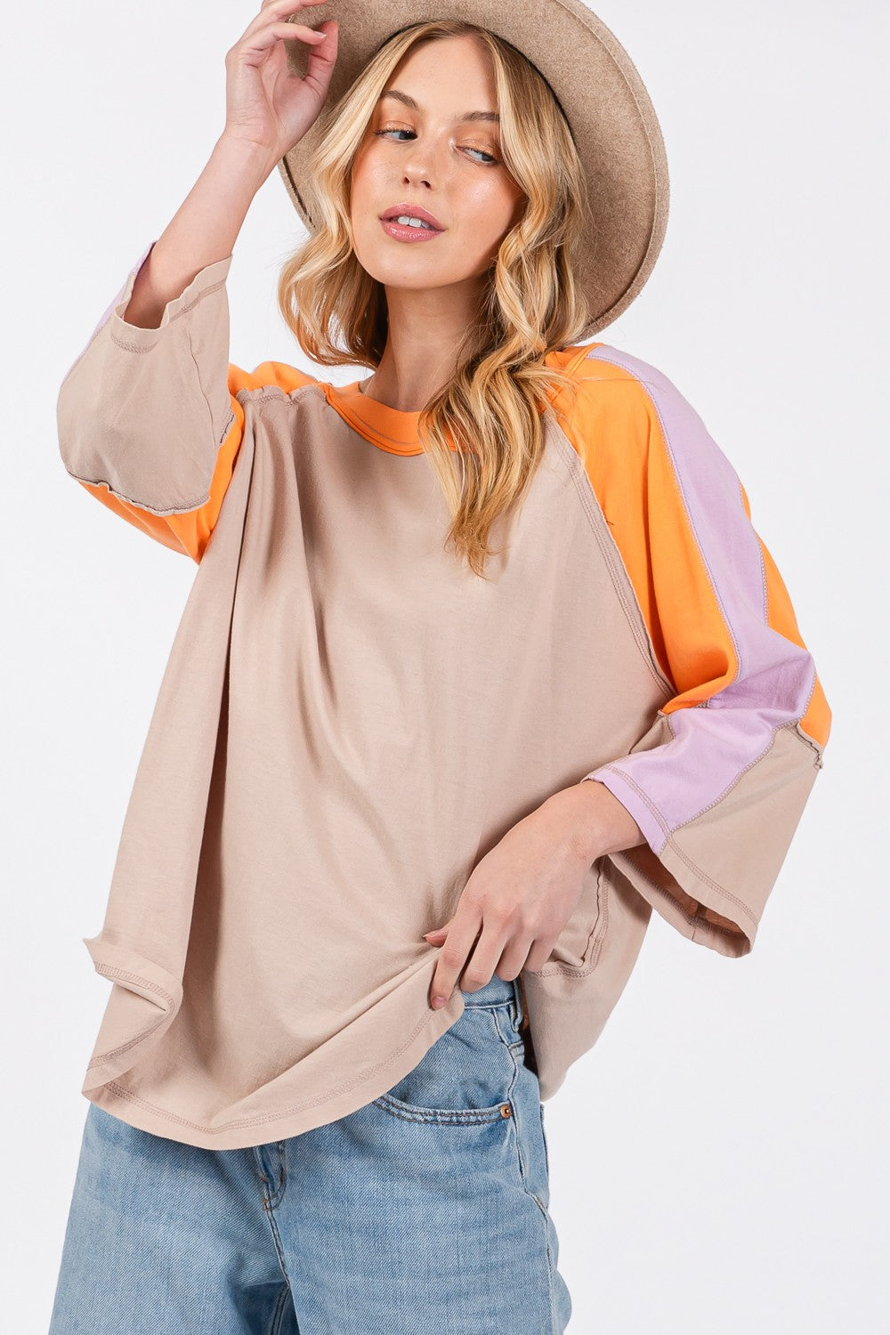 Color Block Curved Hem Top