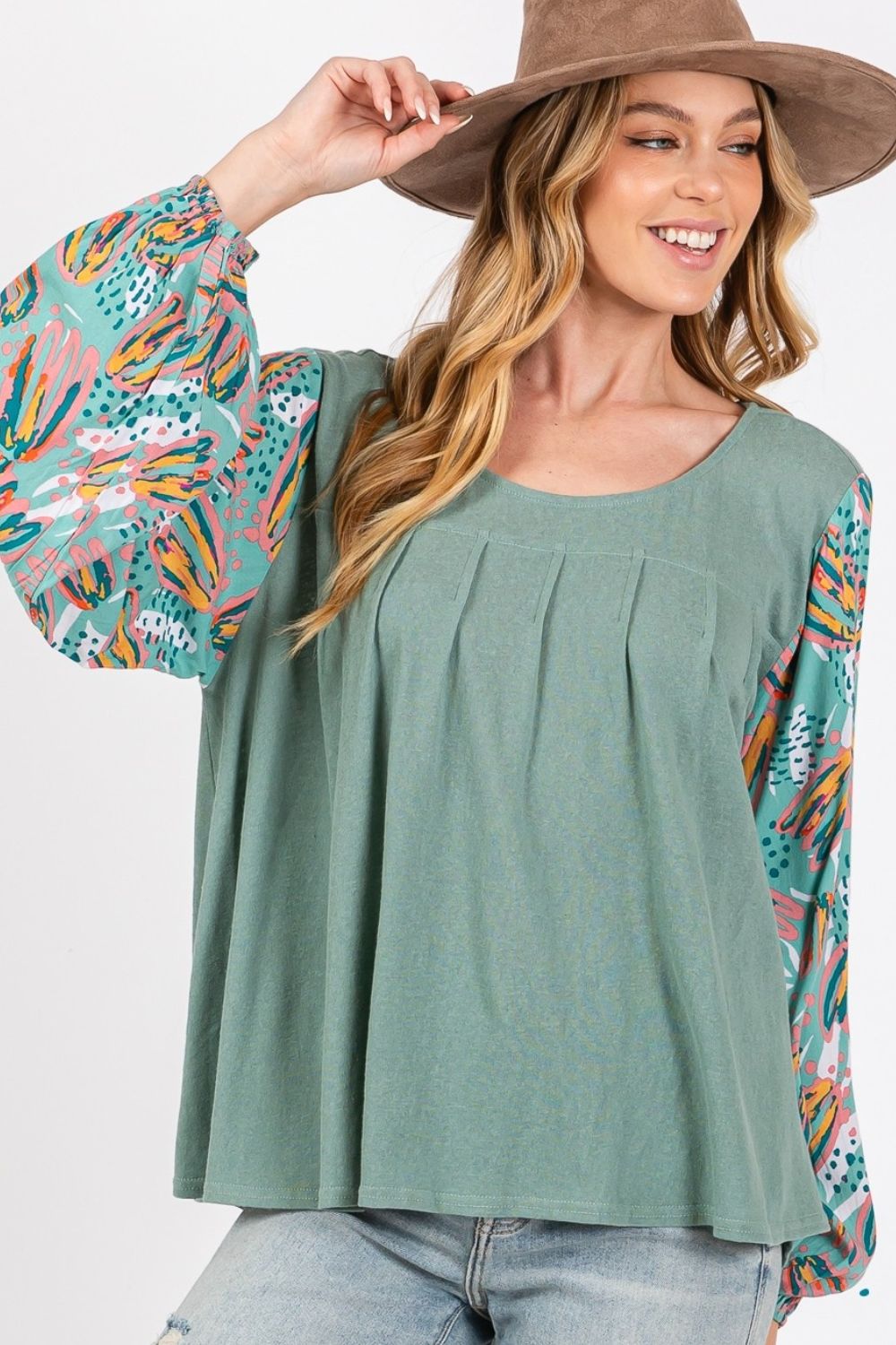 Ruched Round Neck Printed Bubble Sleeve Top