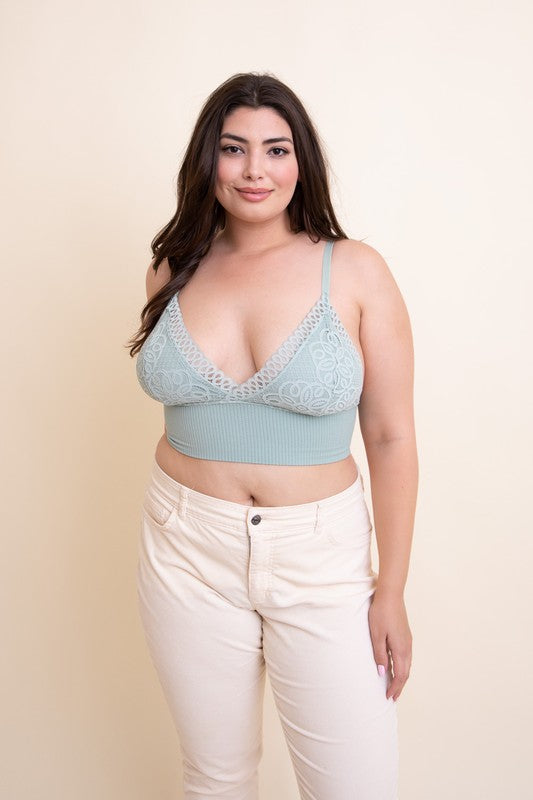 Plus Size Waistband Loop Lace Bralette