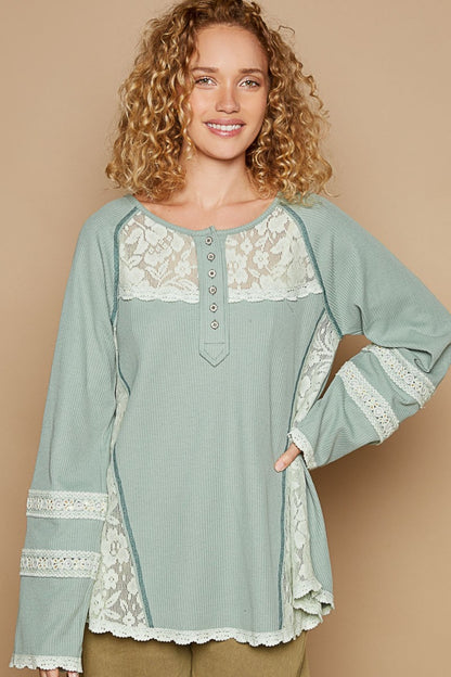 Round Neck Long Sleeve Lace Trim Thermal Top